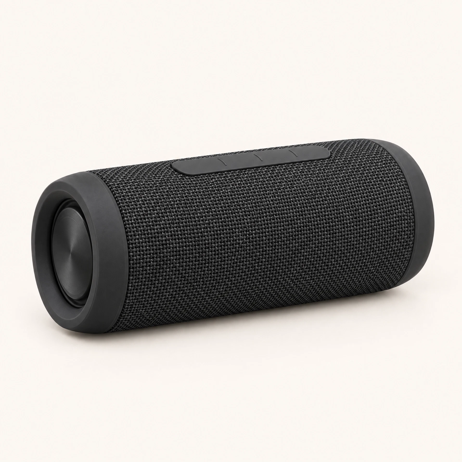 Caixa de som Bluetooth portátil cinza com corpo em tecido